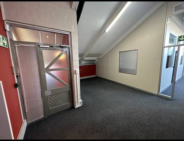 315M² OFFICE TO LET IN OBSERVATORY